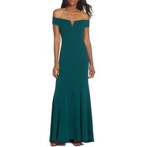 Vince Camuto Emerald Green Formal Gown